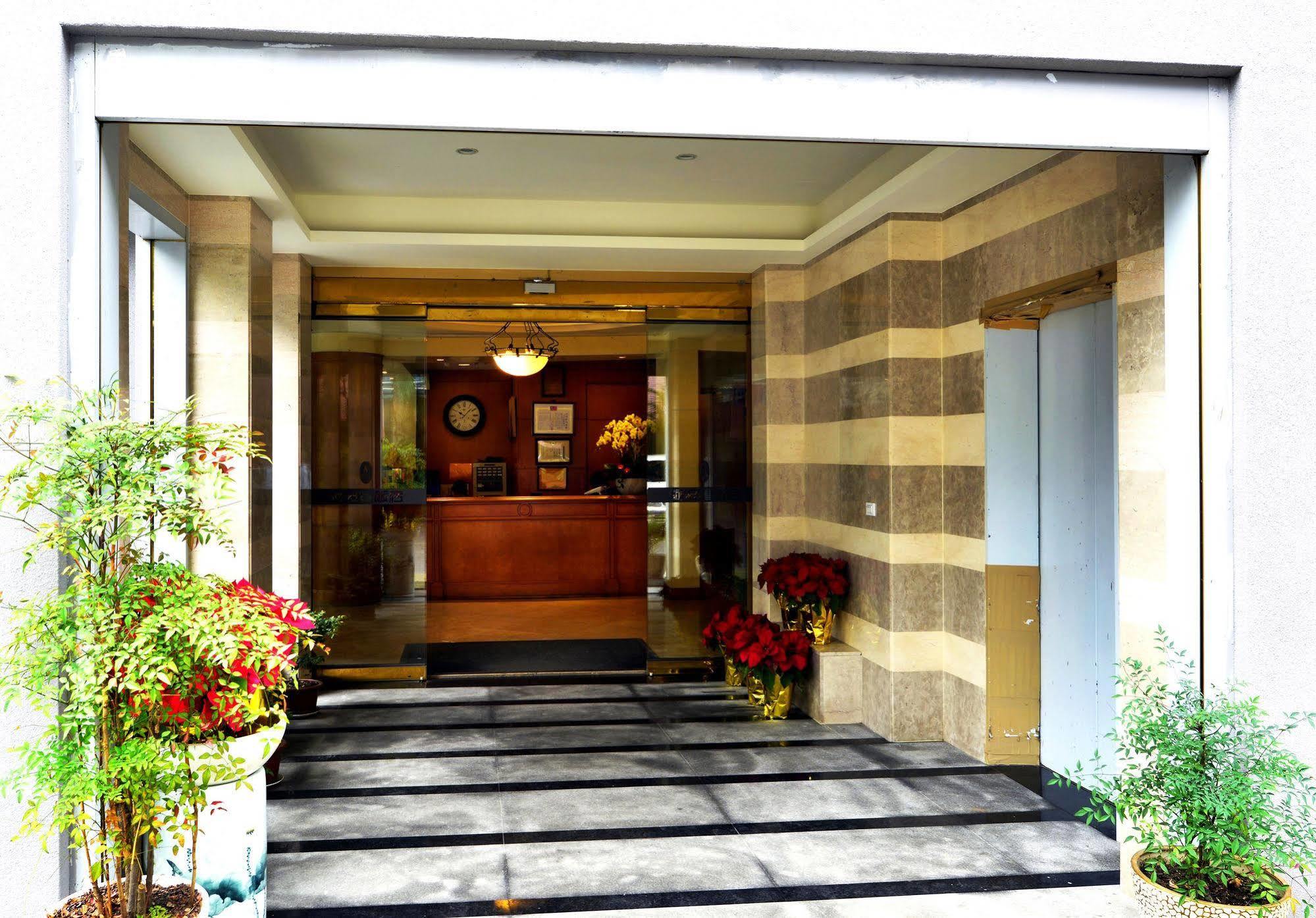 Apollo Hotel Puli Kültér fotó
